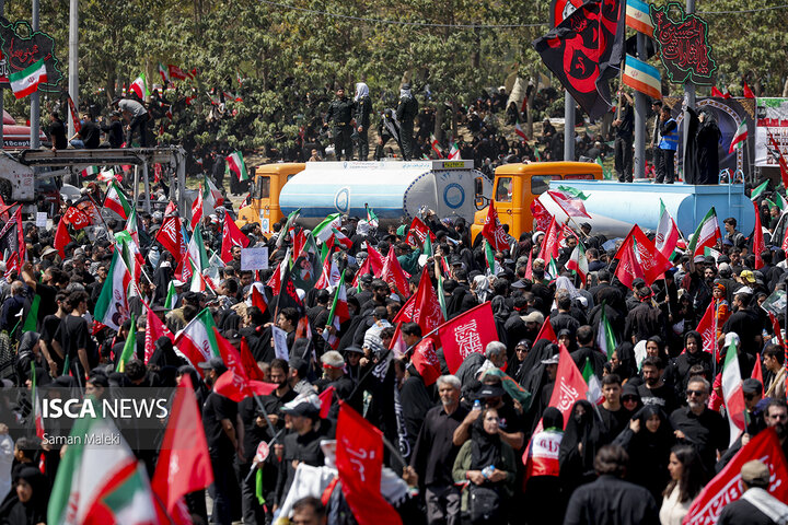 مراسم تشییع پیکر مطهر رهبر شهید انقلاب - تهران
