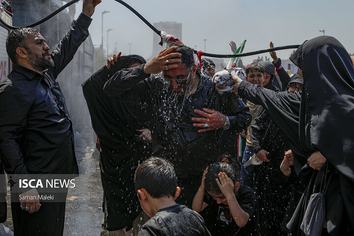 مراسم تشییع پیکر مطهر رهبر شهید انقلاب - تهران