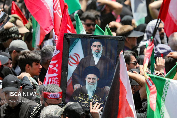 مراسم تشییع پیکر مطهر رهبر شهید انقلاب - تهران
