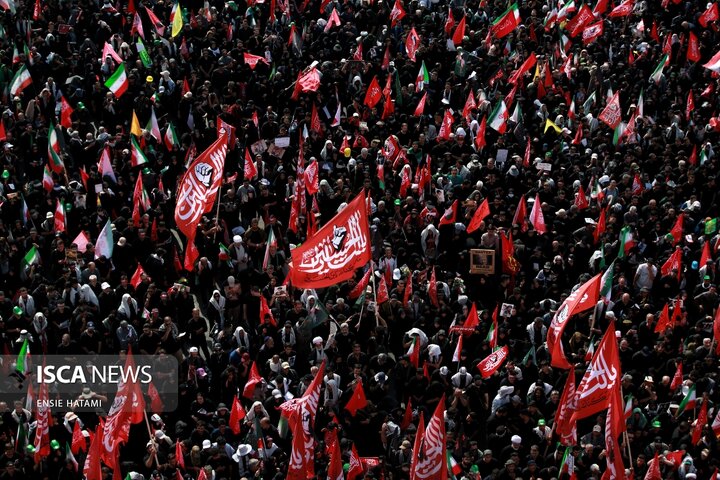 تشییع رهبر انقلاب انسیه حاتمی