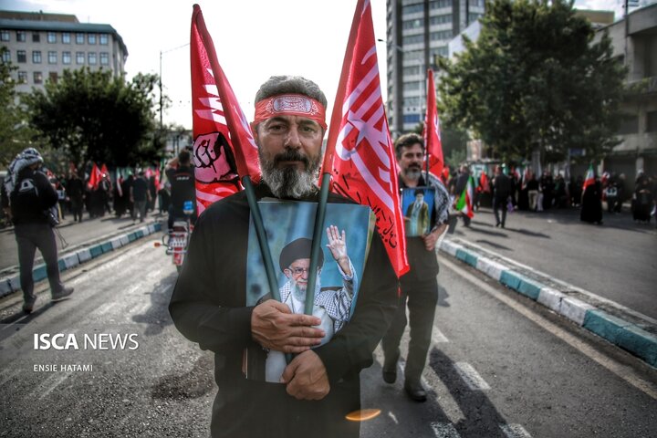 تشییع رهبر انقلاب انسیه حاتمی