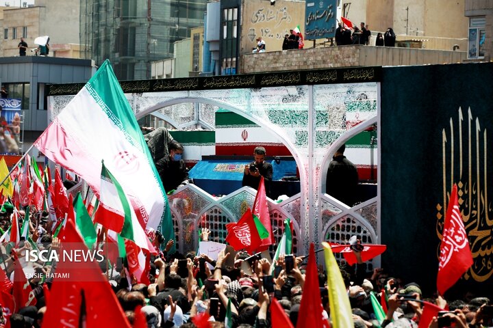 تشییع رهبر انقلاب انسیه حاتمی