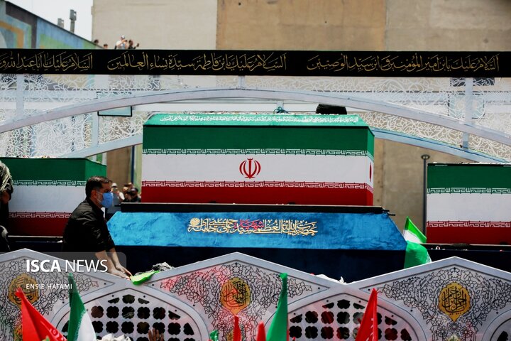 تشییع رهبر انقلاب انسیه حاتمی