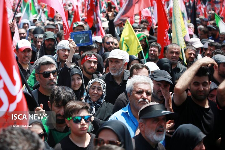 تشییع رهبر انقلاب انسیه حاتمی