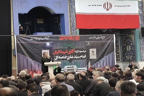ملت ایران با مکتب رهبری شهید، دشمن را در تحقق اهدافش ناکام گذاشت ملت ایران با مکتب رهبری شهید، دشمن را در تحقق اهدافش ناکام گذاشت