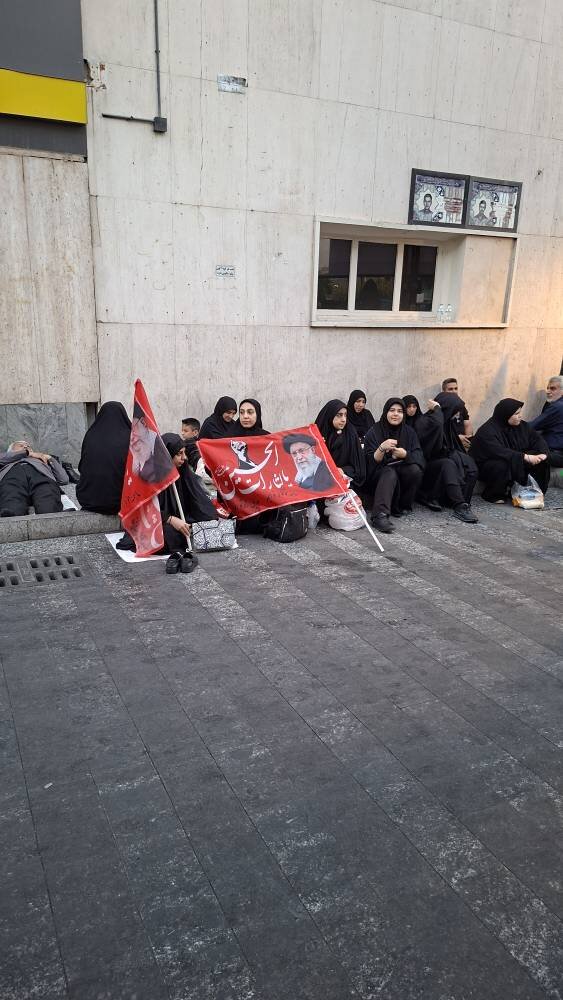 آغاز مراسم تشییع پیکر مطهر "رهبر شهید انقلاب" در تهران