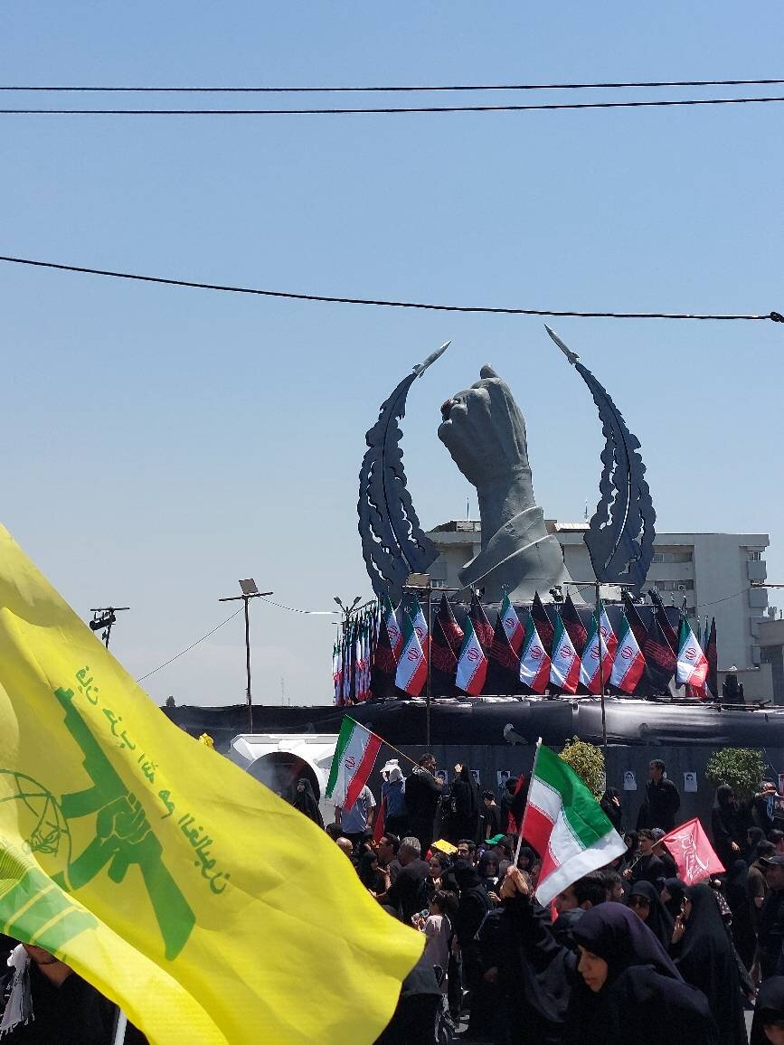 آغاز مراسم تشییع پیکر مطهر "رهبر شهید انقلاب" در تهران