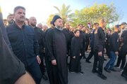 عمار حکیم در مراسم تشییع امام شهید در نجف حاضر شد