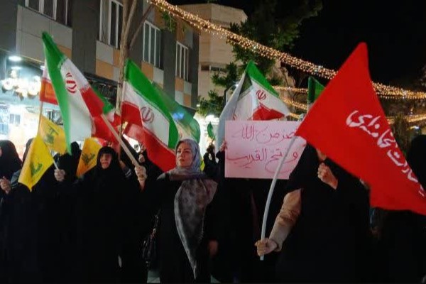 فریاد اعتراض دانشجویان در برابر استکبار؛ تجلی بصیرت در حمایت از نیروهای مقاومت