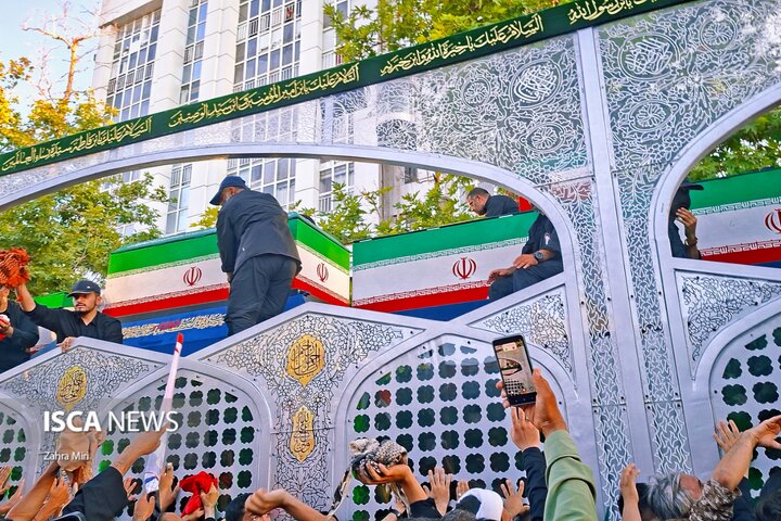 تشییع رهبرشهید