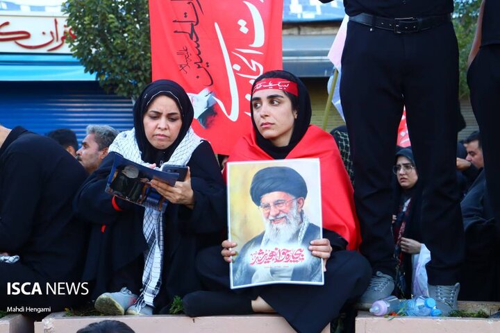 مراسم تشییع پیکر مطهر رهبر شهید انقلاب اسلامی سید علی خامنه ای و خانواده