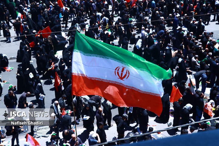 حال و هوای مشهد در تشییع رهبر شهید