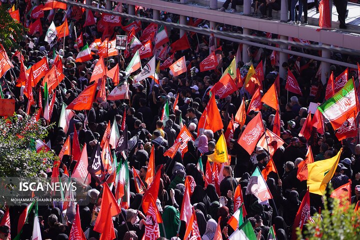 تشییع رهبر شهید