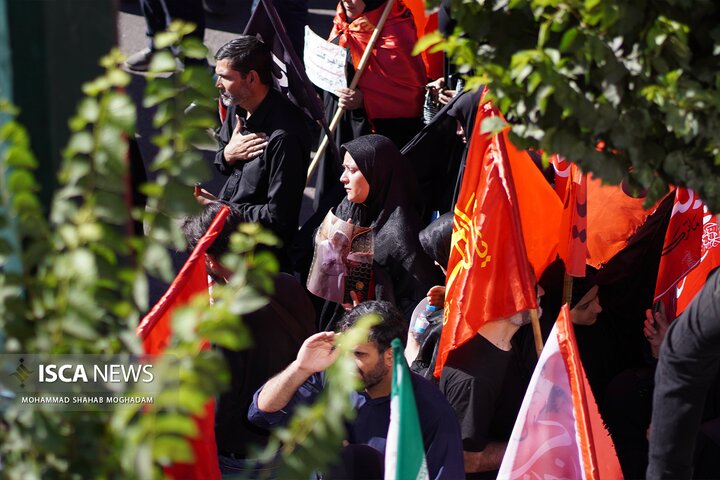 تشییع رهبر شهید