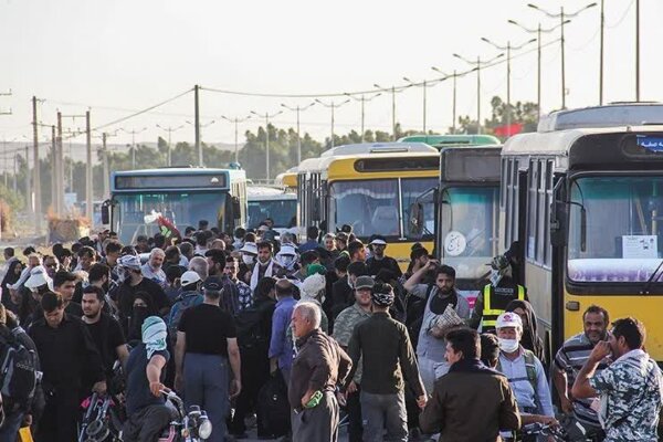 تامین بیش از ۳۰۰ دستگاه اتوبوس برای جابجایی زائران اربعین در خوزستان