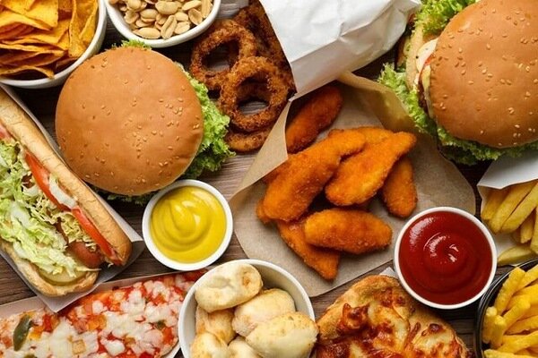 رژیمهای غذایی ناسالم تهدیدی برای حافظه رژیمهای غذایی ناسالم تهدیدی برای حافظه