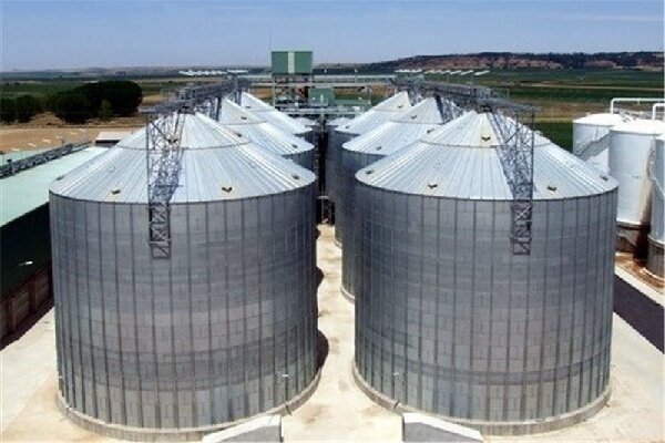 سیلوهای گندم پیش از حمله آمریکا تخلیه شدند
