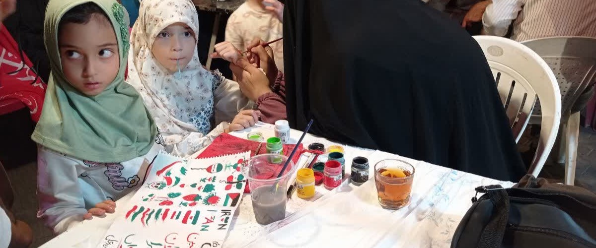 ترکیب معنویت و نشاط؛ چگونه موکب جامعه ورزشی زنجان فضایی شاد برای خانواده‌های زائر خلق کرد؟