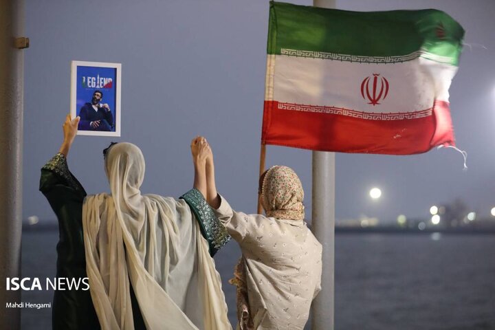 زنجیره انسانی برای صیانت از تنگه هرمز