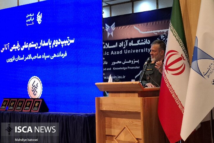 میدان اصلی نبرد امروز، عرصه علم و فناوری است میدان اصلی نبرد امروز، عرصه علم و فناوری است