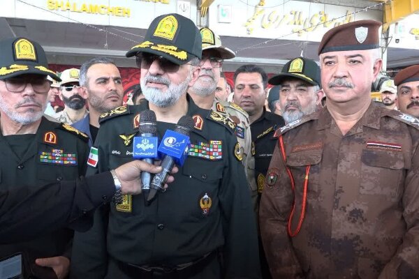 زمان ایستایی زائران اربعین حسینی در مرز شلمچه فقط ۴ ثانیه است