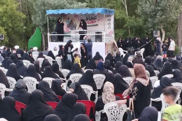 تجلی فرهنگ عفیفانه در دل ابهر؛ استقبال گسترده خانوادهها از همایش بزرگ «عفاف و حجاب» تجلی فرهنگ عفیفانه در دل ابهر؛ استقبال گسترده خانوادهها از همایش بزرگ «عفاف و حجاب»