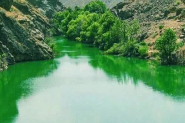 معجزهای در دل ویرانی؛ دریاچههای «کردآباد» طارم چگونه از دل زلزله متولد شدند؟ معجزهای در دل ویرانی؛ دریاچههای «کردآباد» طارم چگونه از دل زلزله متولد شدند؟