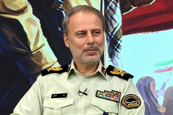استقرار دستگاه ثبت درخواست گذرنامه زیارتی در دو نقطه تهران