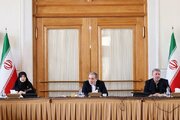 عراقچی: نقش رسانه‌ها در روایت دفاع مقدس ایرانیان بسیار کلیدی است
