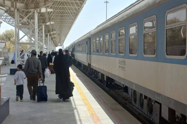 جابجایی بیش از ۱۸۳ هزار نفر از زائران اربعین حسینی توسط راه آهن جنوب