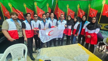 اصفهان غرق در ماتم و میهمانی عاشورایی شد