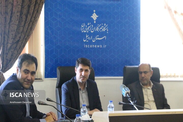 دیدار رئیس دانشگاه آزاد اردبیل با خبرنگاران ایسکانیوز