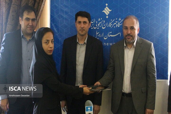 دیدار رئیس دانشگاه آزاد اردبیل با خبرنگاران ایسکانیوز