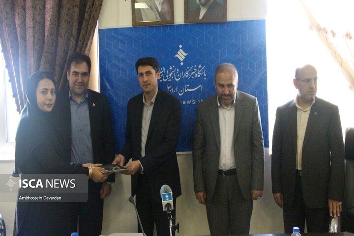 دیدار رئیس دانشگاه آزاد اردبیل با خبرنگاران ایسکانیوز