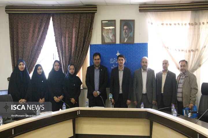 دیدار رئیس دانشگاه آزاد اردبیل با خبرنگاران ایسکانیوز