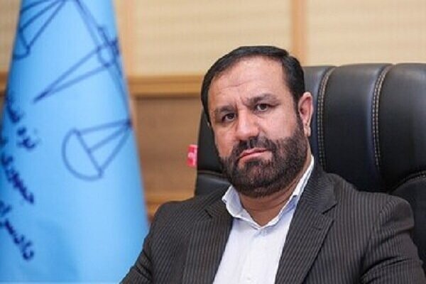 توقیف ۱۷۲ دستگاه خودروی لوکس و آپارتمان