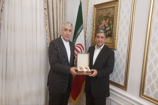 توسعه روابط سیاسی و اقتصادی بین کشورهای دوست ضرورت دارد