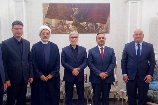 وزیر علوم: تجربه ایران در توسعه آموزش عالی در اختیار عراق قرار می‌گیرد