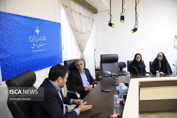 حضور مسئولان در خبرگزاری ایسکانیوز اردبیل