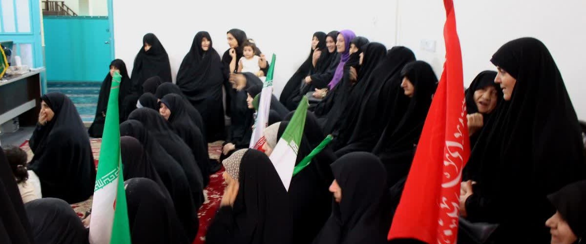 نشست هماندیشی بانوان هیدج با امام جمعه؛ پیگیری مطالبات فرهنگی در آستانه پایان ماه صفر