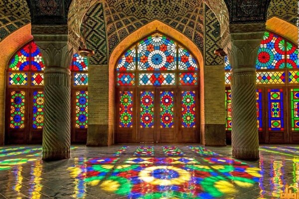 مساجد کانون پیوند هویت دینی و زیست اجتماعی است مساجد کانون پیوند هویت دینی و زیست اجتماعی است