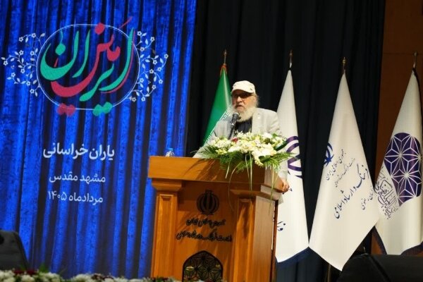 رهبر شهید «معجزه تاریخ ما» بود