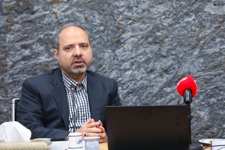بازدید معاون از فولاد
