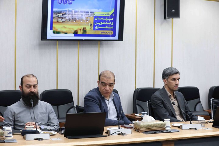 بازدید معاون از فولاد
