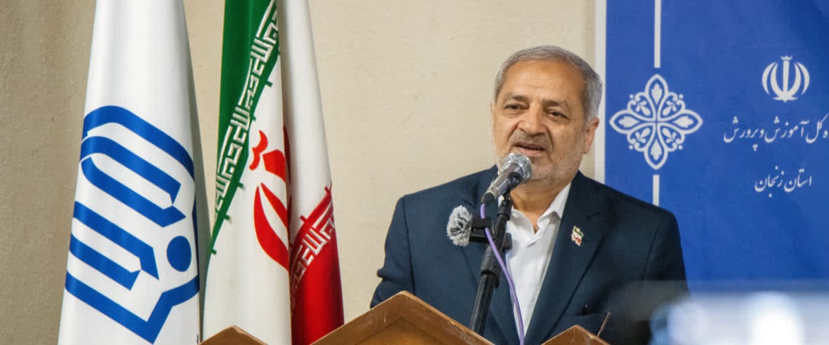 شکوفایی استعدادهای نسل آینده در زنجان؛ استخر دانش‌آموزی «موج» با حضور وزیر آموزش و پرورش افتتاح شد