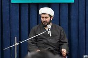 نقطه کانونی نبرد در حوزه روایت‌هاست؛ هرگونه غفلت از روایت الهی به منزله خروج از میدان جنگ است