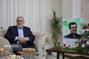 مسیر خدمت و مقاومت را با هوشیاری و تدبیر ادامه دهیم