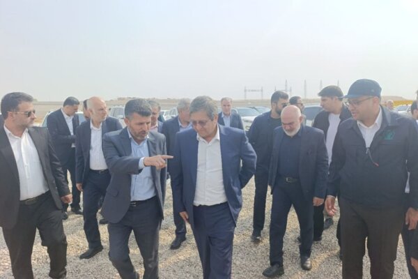 ۵۰۰ میلیون دلار ارز به بازار عرضه کردیم؛ منابع ارزی کشور کافی است