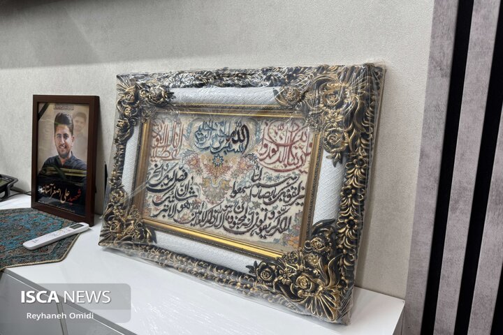 بازدید خانواده شهید در کاشان