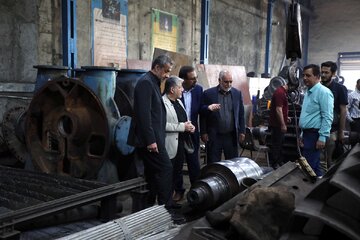 درآمد ۵۰ میلیاردی دانشگاه‌ آزادی‌های سیرجان از مهندسی معکوس